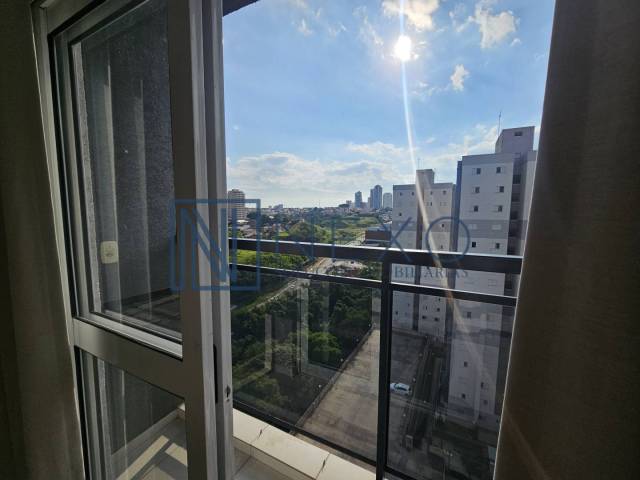 Varanda com Vista Limpa
